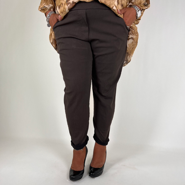Pantalone elasticizzato basic
